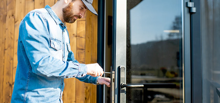 Frameless Glass Storefront Door Locks Replacement in Compton, CA