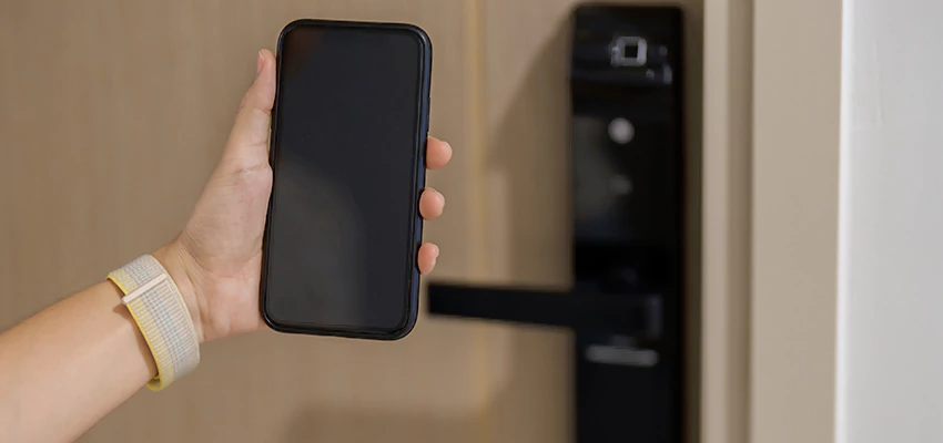 Keypad Wifi Locks Repair And Installation in Compton, CA