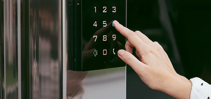 Property Management Locksmith For Lock Installation in Compton, CA