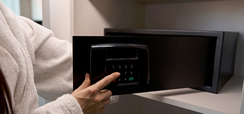 Safe Unlocking Service Company in Compton, California